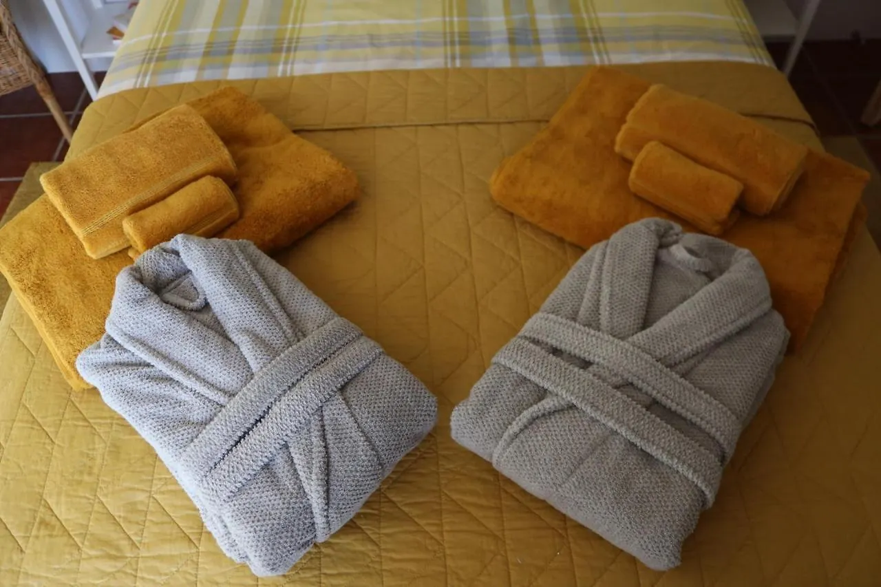 Finca Flor Bed & Breakfast Canillas de Albaida